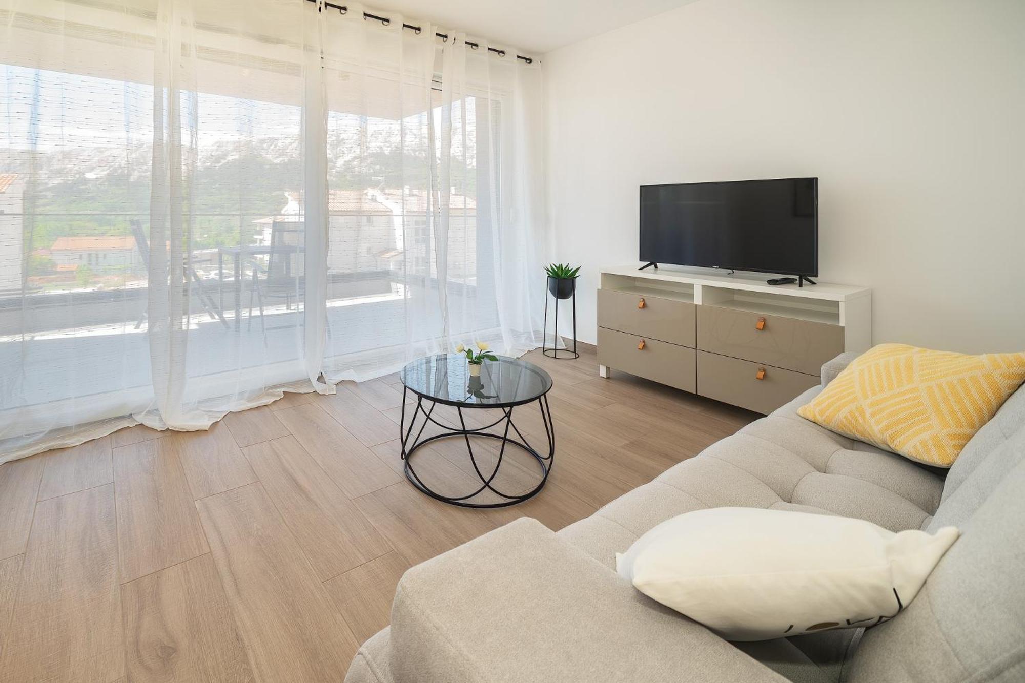 Poolside Apartments Anabella バスカ エクステリア 写真