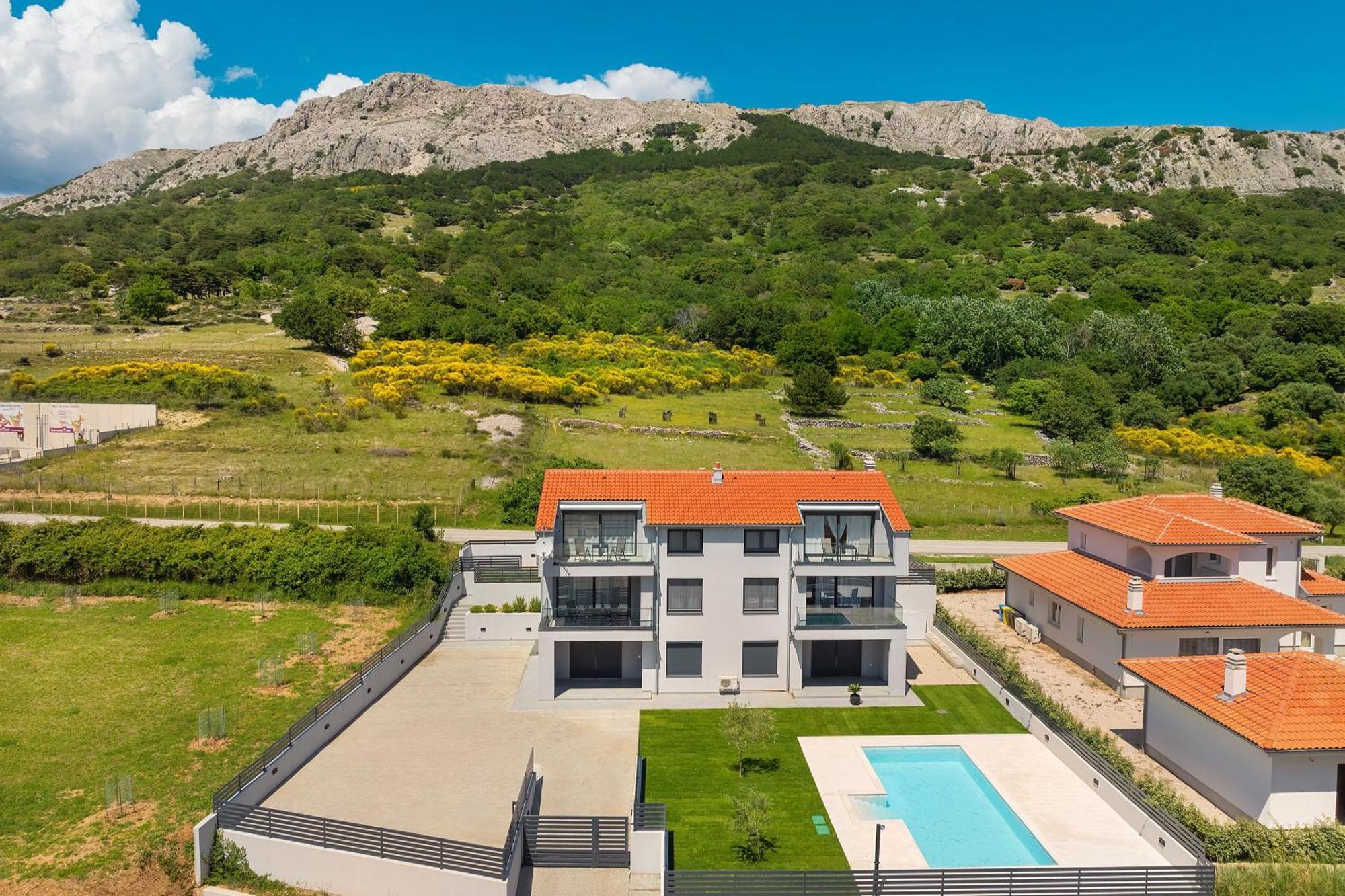 Poolside Apartments Anabella バスカ エクステリア 写真